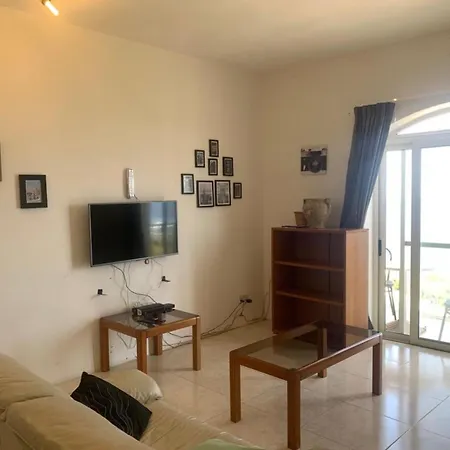 Seafront In Gozo, - Happy Apartmán *