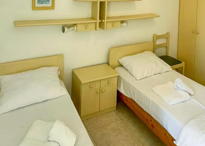 Seafront In Gozo, - Happy Apartamento