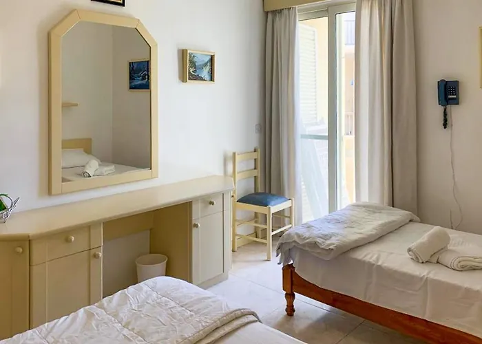 Seafront In Gozo, - Happy Apartamento *