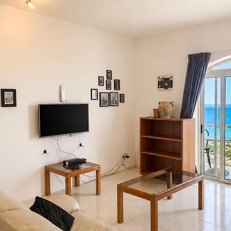 Seafront In Gozo, - Happy Apartment *