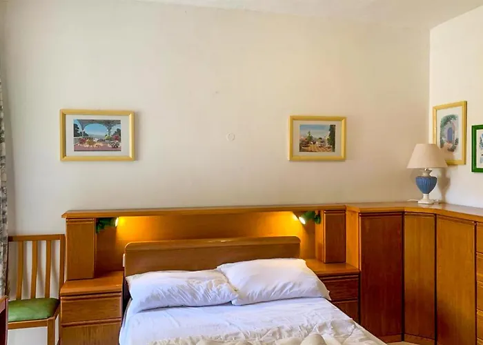 Apartament Seafront In Gozo, - Happy *