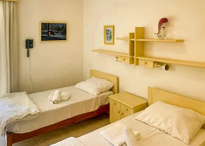 Seafront In Gozo, - Happy Apartament Marsalforn